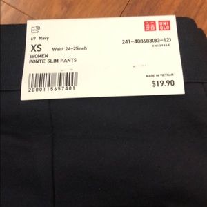 Uniqlo Pants - Uniqlo women pointe slim pant bundle Uniqlo Pants - Uniqlo women pointe slim pant bundle